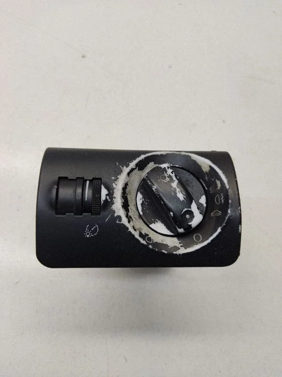 Light switch 4B1941531E