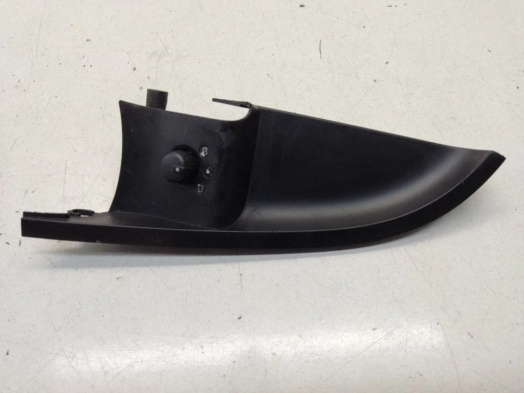 Wing mirror switch 8P3959559