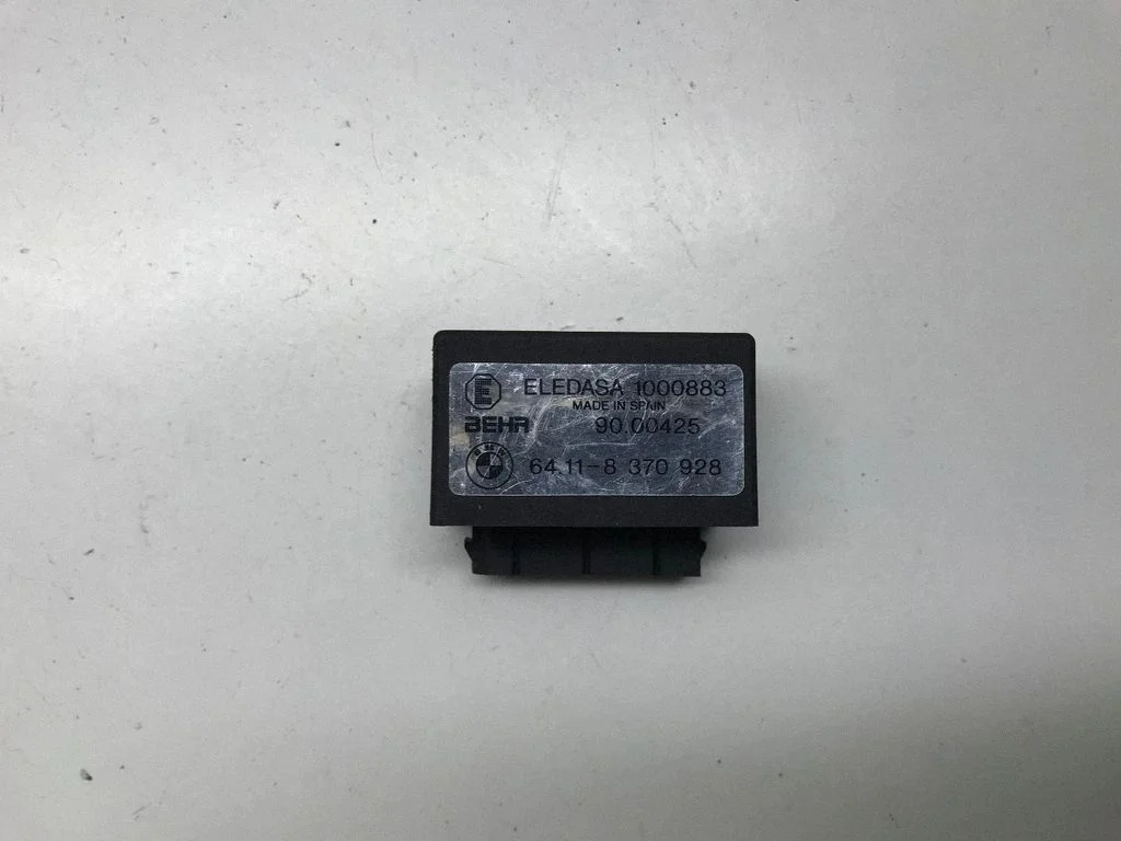 Other relay 8370928