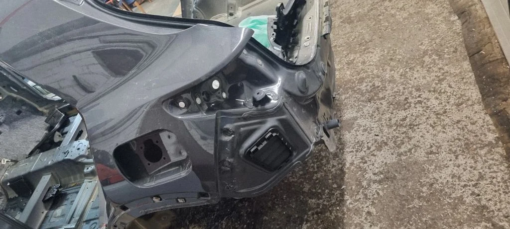 Rear quarter panel – rear left