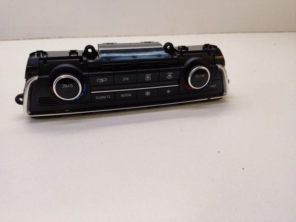 Climate control unit 97250D4XXX