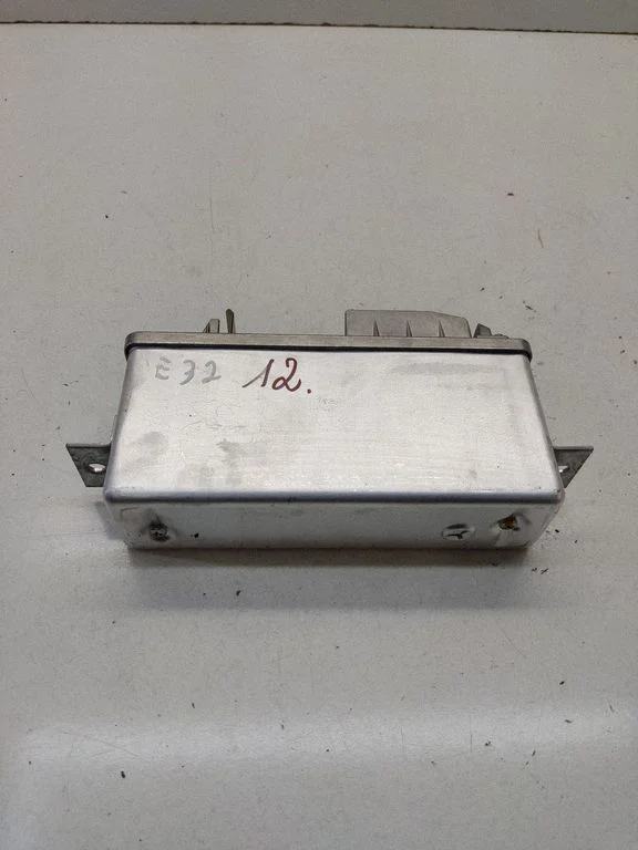 ABS-juhtplokk – BMW 7-seeria E32 (1986-1994)