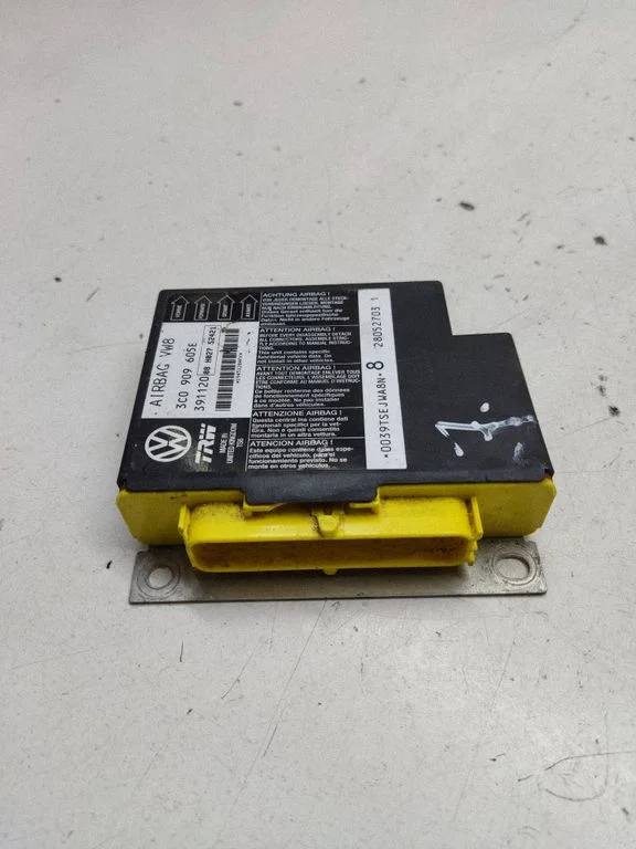 Airbag control unit/module – Seat Leon (1P) (2005-2012)