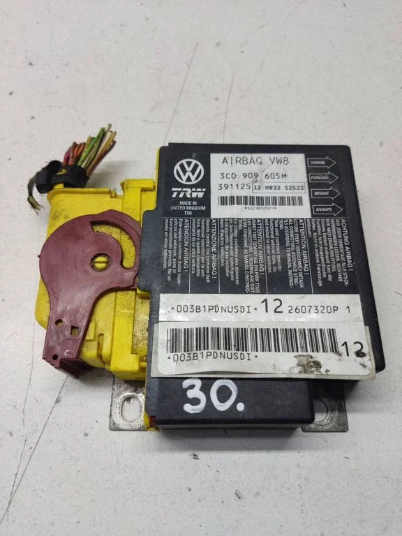 Airbag control unit/module 3C0909605M