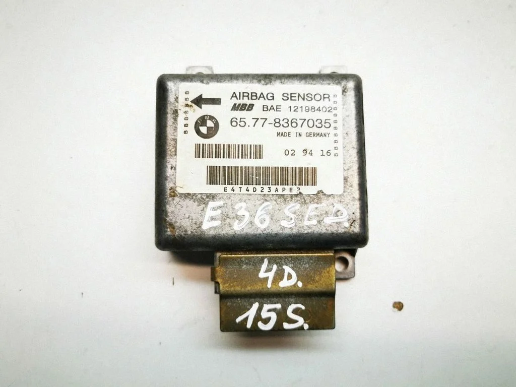 Airbag control unit/module 8367035