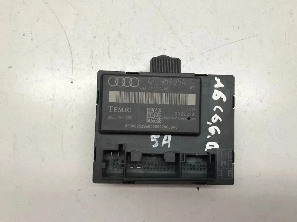 Door control unit/module 4F0959794