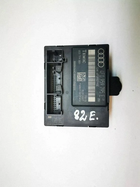 Door control unit/module 4F0959795E