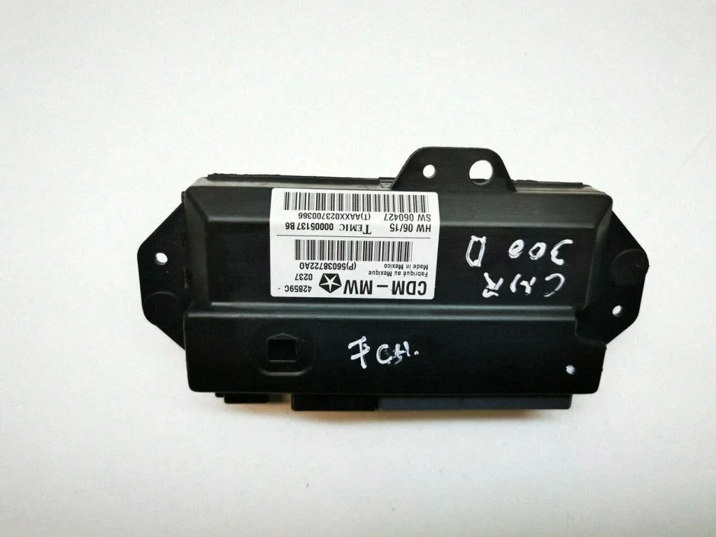 Door control unit/module 56038722AO