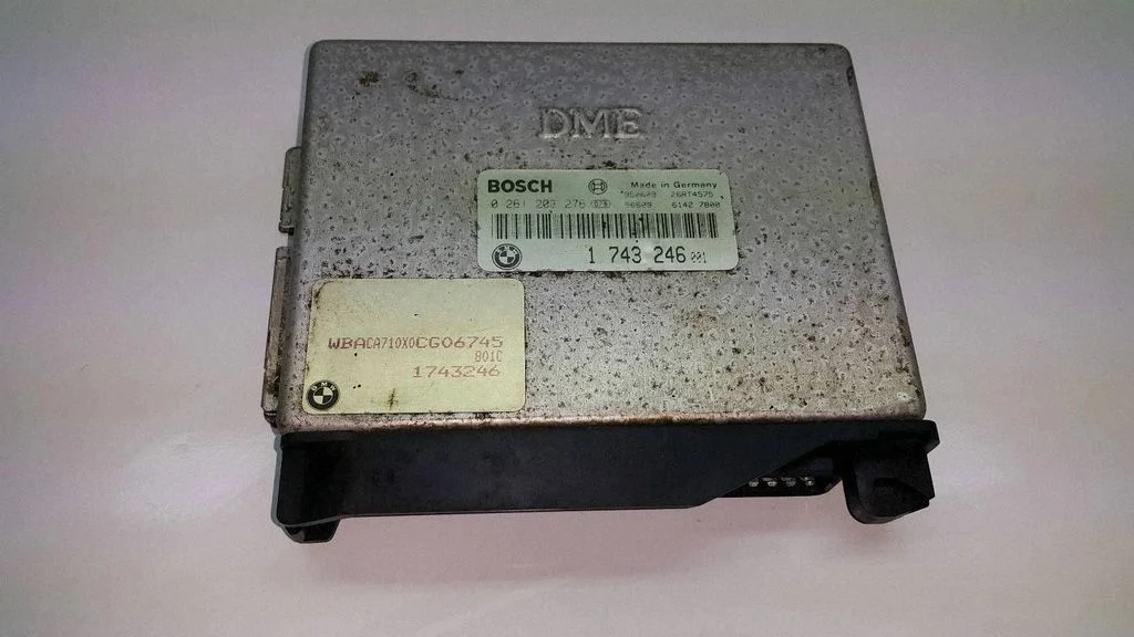 Engine control unit/module 0261203276