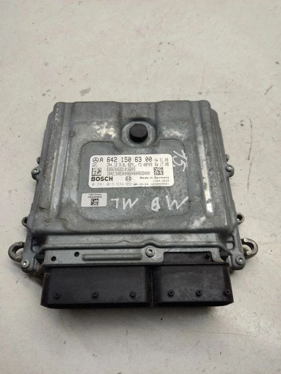 Mootori juhtplokk – Mercedes-Benz ML-klass W164 (2005-2011)