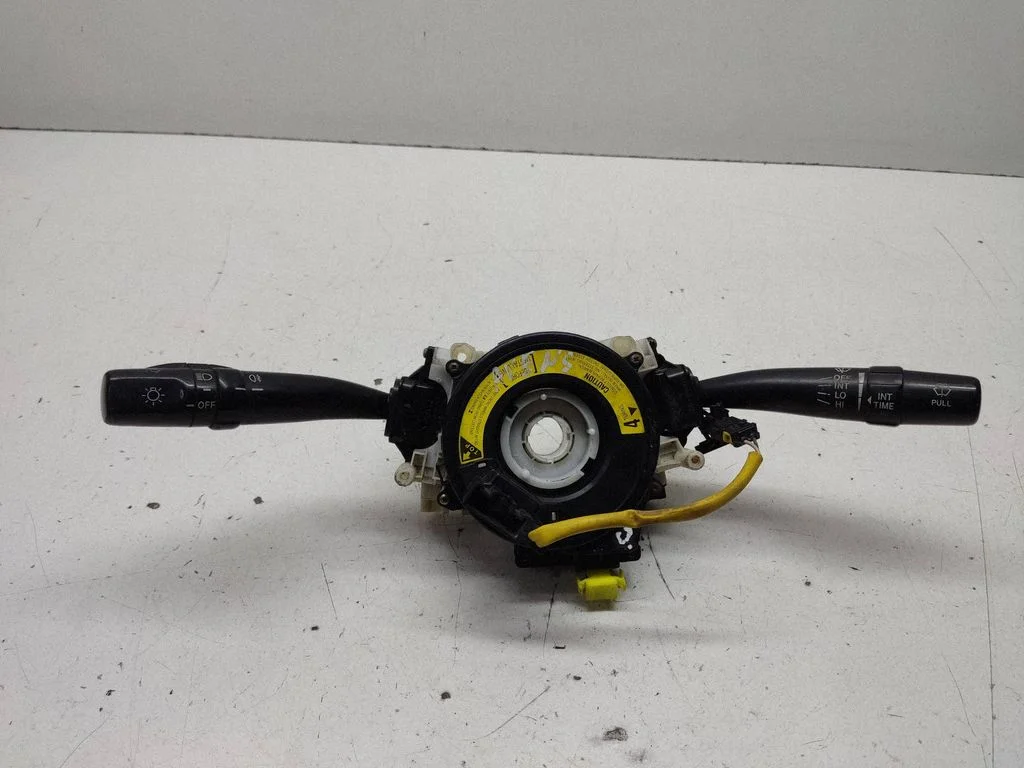 Hoobade komplekt – Toyota Avensis T220 (2000-2003)