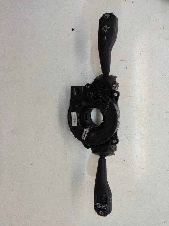 Wiper turn signal indicator stalk/switch – BMW 5 Series E39 (1996-2003)