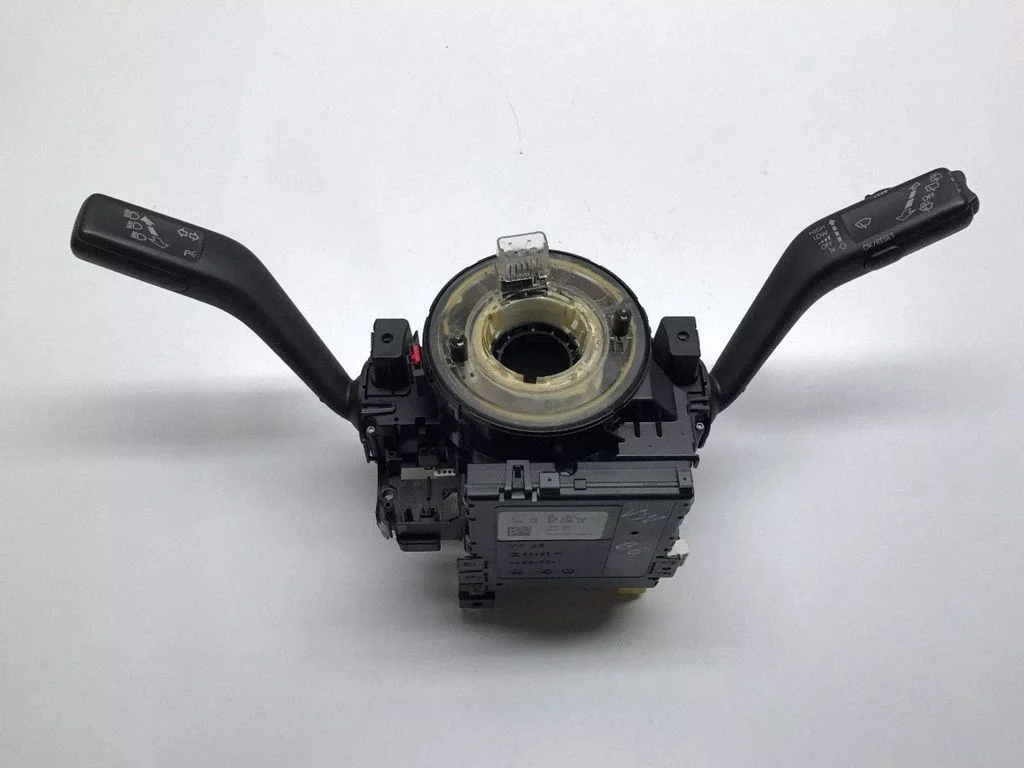 Wiper turn signal indicator stalk/switch 3C0953549J