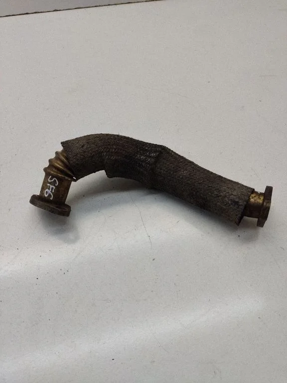 EGR valve line/pipe/hose – front