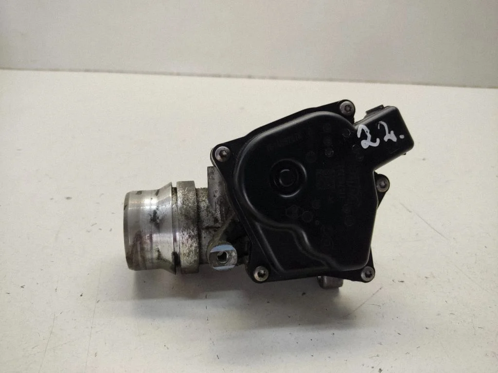 Throttle valve – Mercedes-Benz A-Class W176 (2012-2018)