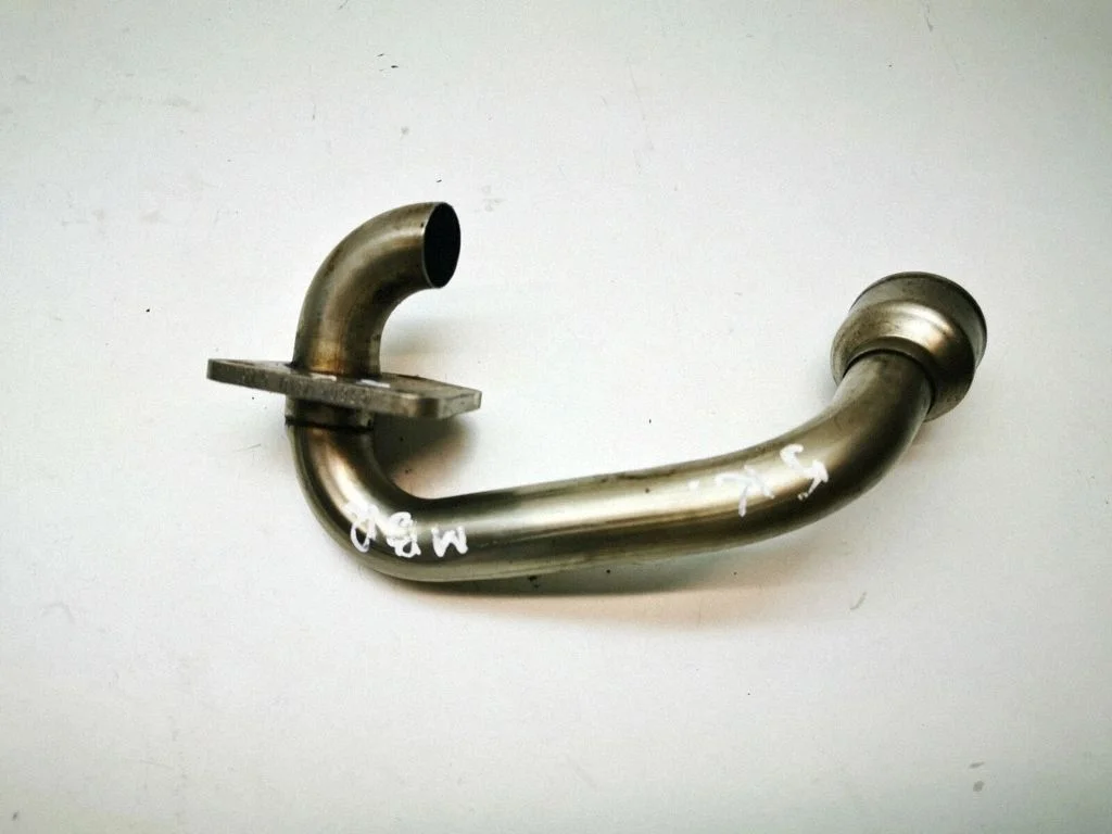 EGR valve line/pipe/hose – Mercedes-Benz R-Class W251 (2005-2013)