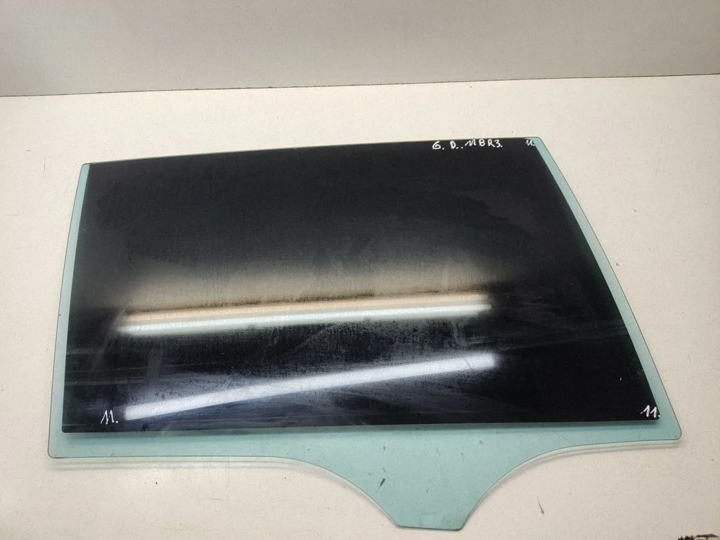 Rear door window glass – Mercedes-Benz R-Class W251 (2005-2013)
