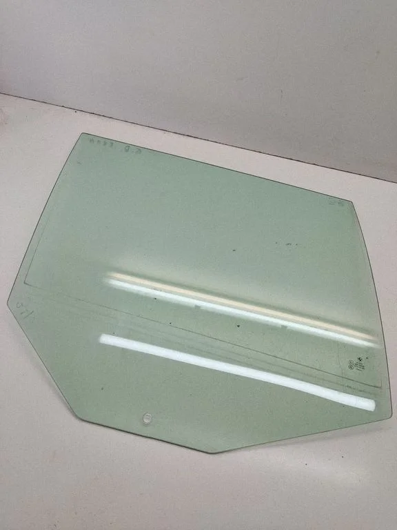 Rear door window glass 43R00049