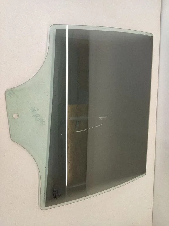 Rear door window glass 43R00049