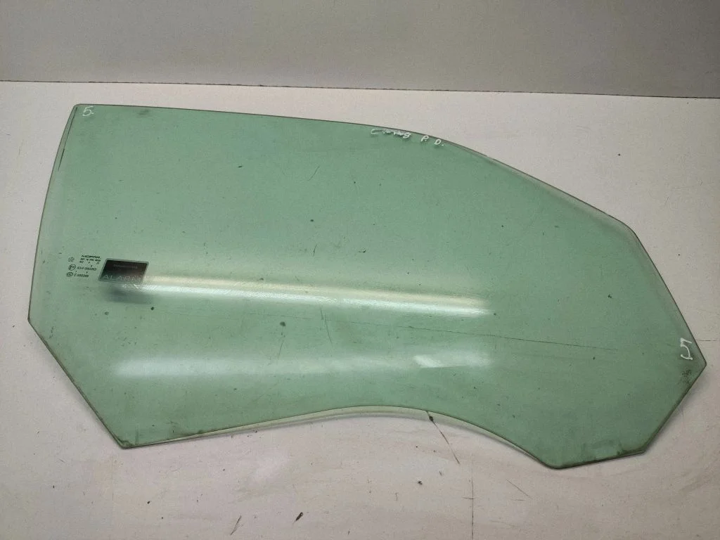 Front door window glass four-door 43R000263