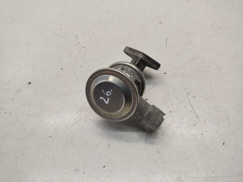 EGR valve 7830680