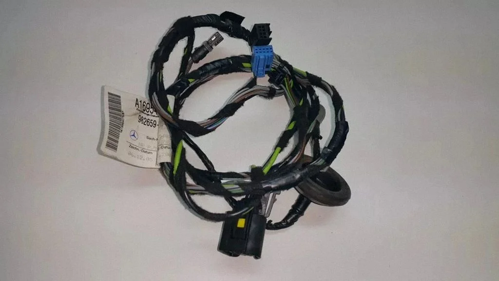 Esiukse juhtmestik A1695407505