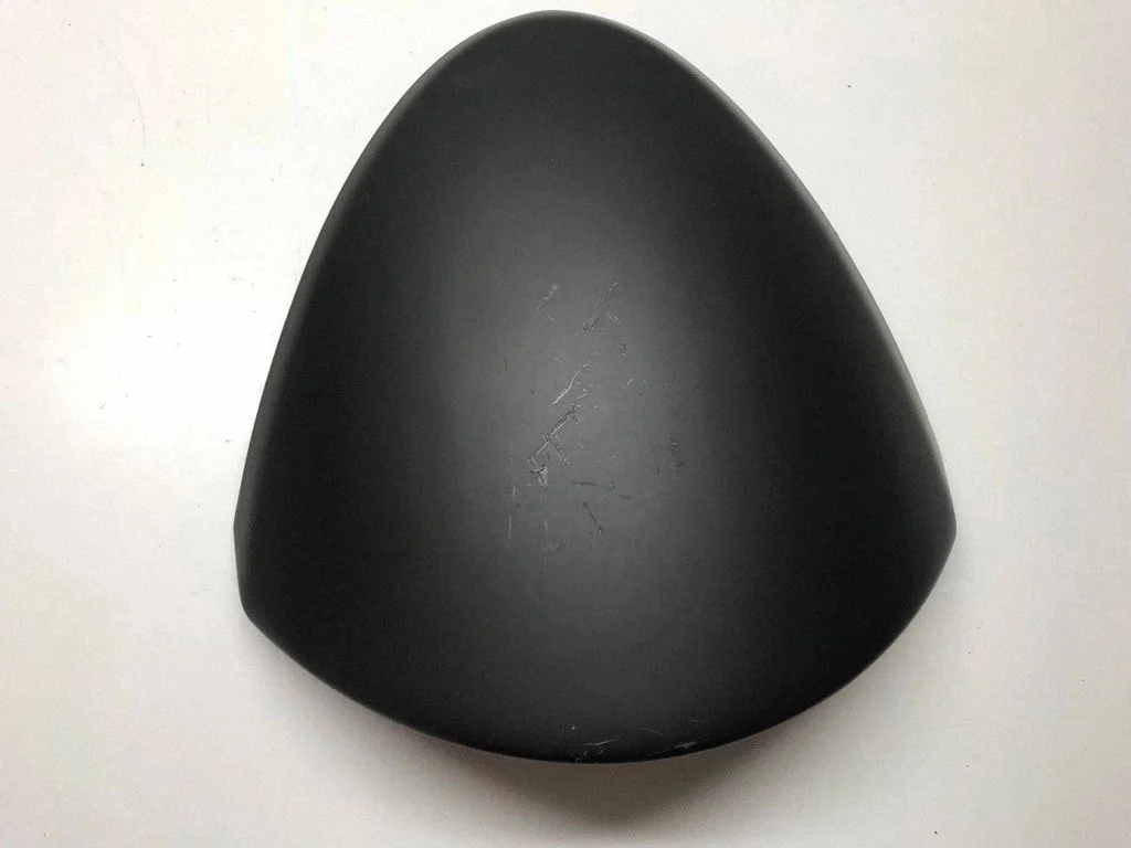 Steering wheel column trim – Nissan Qashqai+2 (2008-2010)