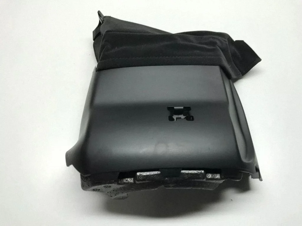 Steering wheel column trim 6947778