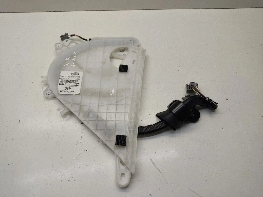 Tagaukse juhtmestik AV1T14A390DA