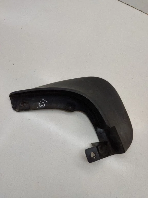 Front mudguard 868322E010
