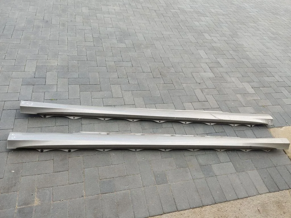 Sill A2516980454007