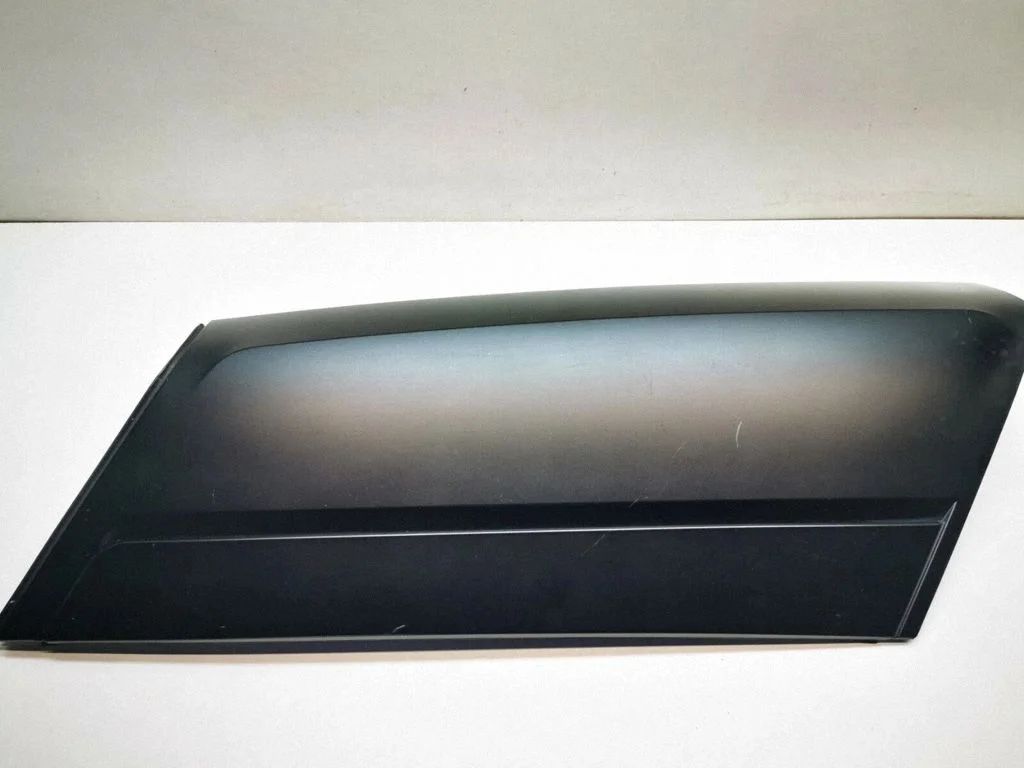Rear door trim (molding) 7001627