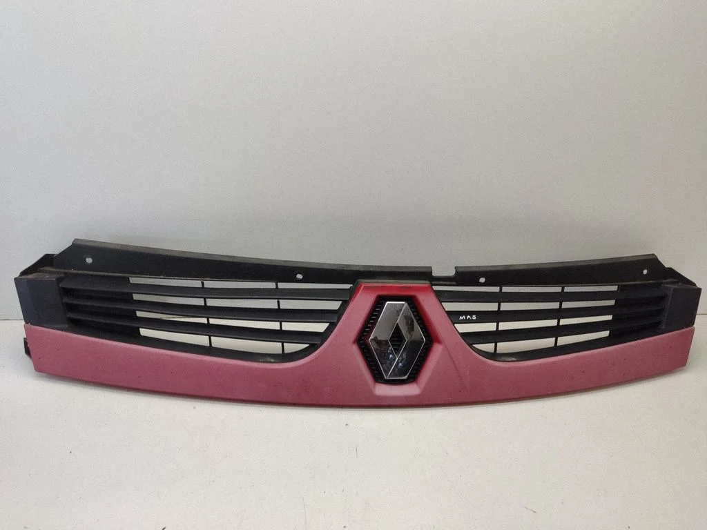 Front grill 8200426365
