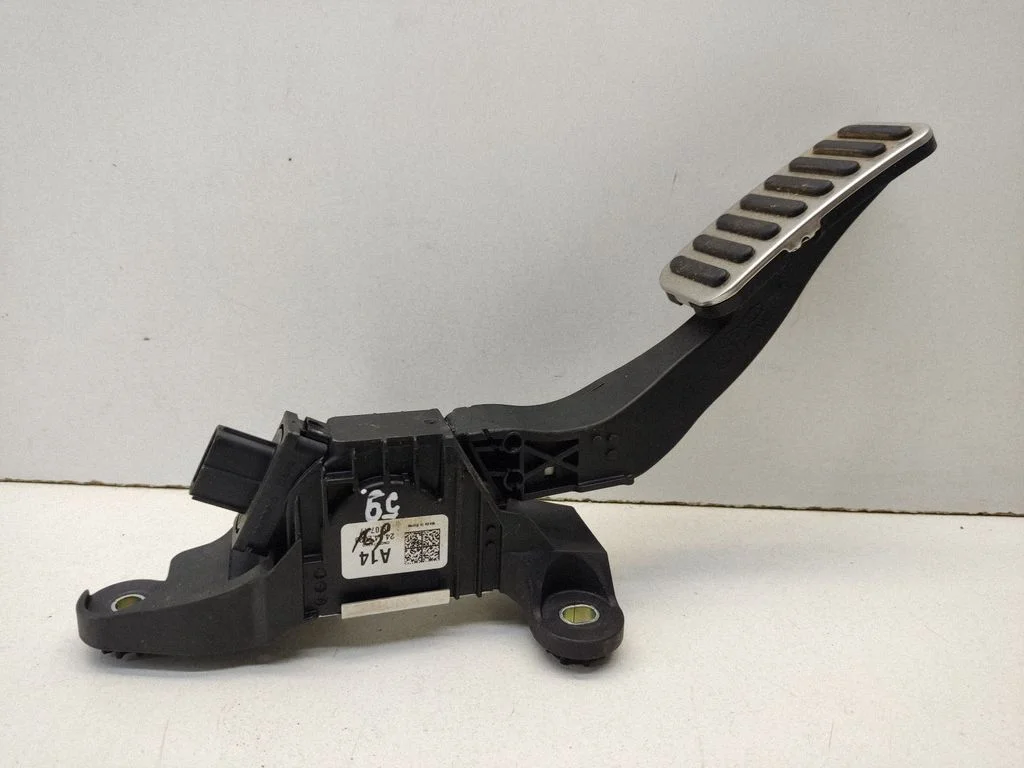 Accelerator throttle pedal 32700XXXXX