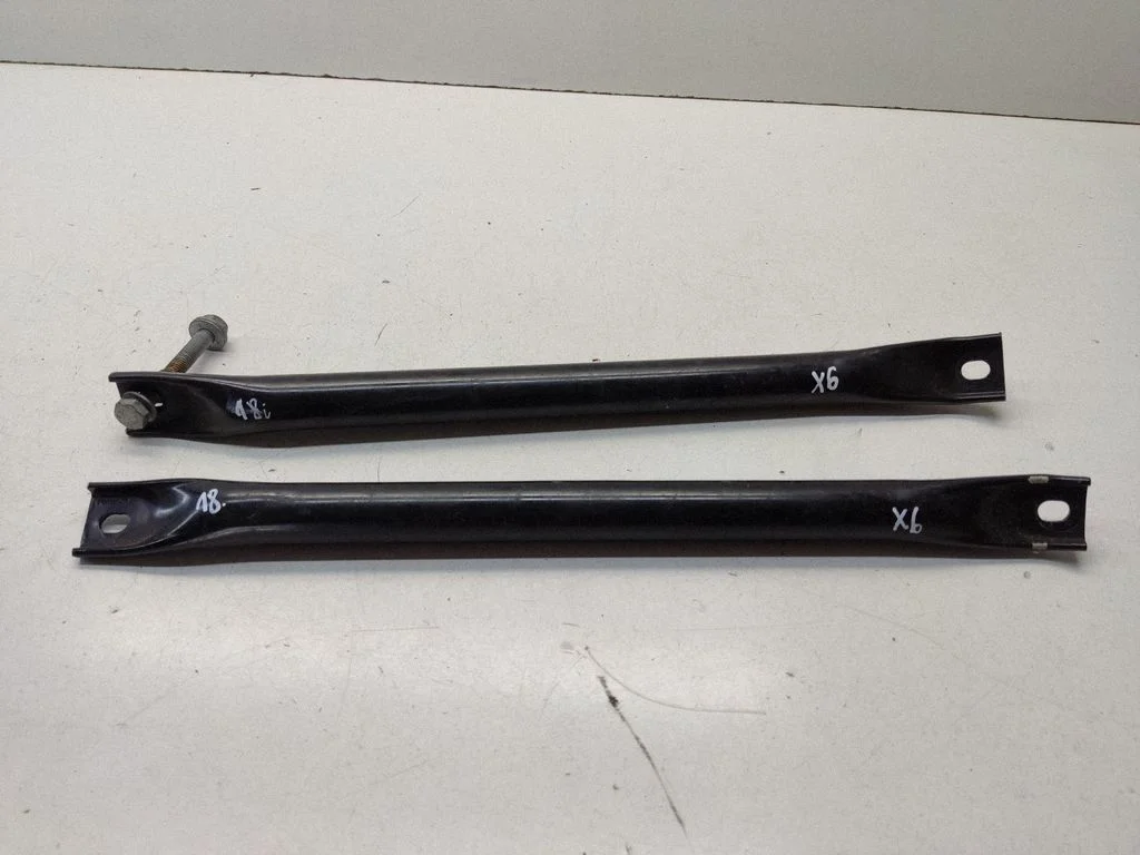 Radiator support slam panel bracket 718032008