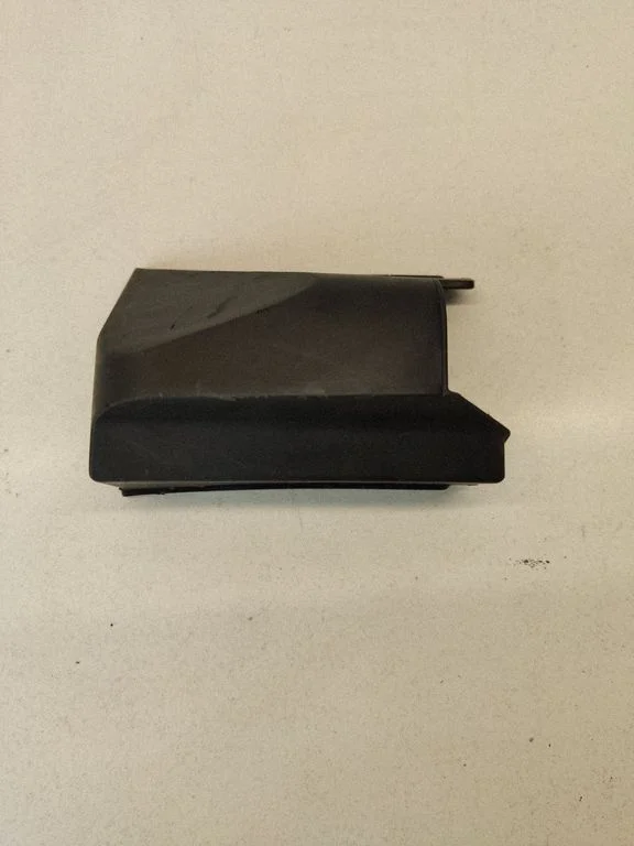 Fuse box cover 6906629