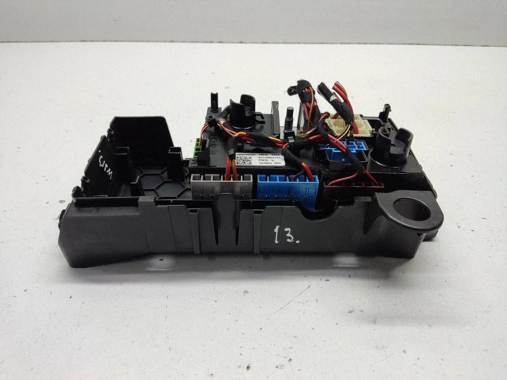 Fuse module A2139068701