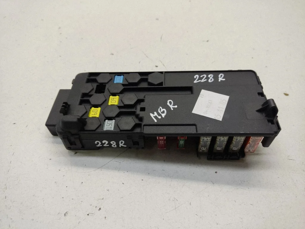 Fuse module – Mercedes-Benz R-Class W251 (2005-2013)