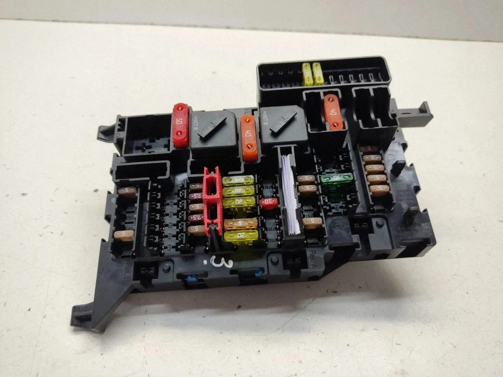 Drošinātāju bloks 9270355