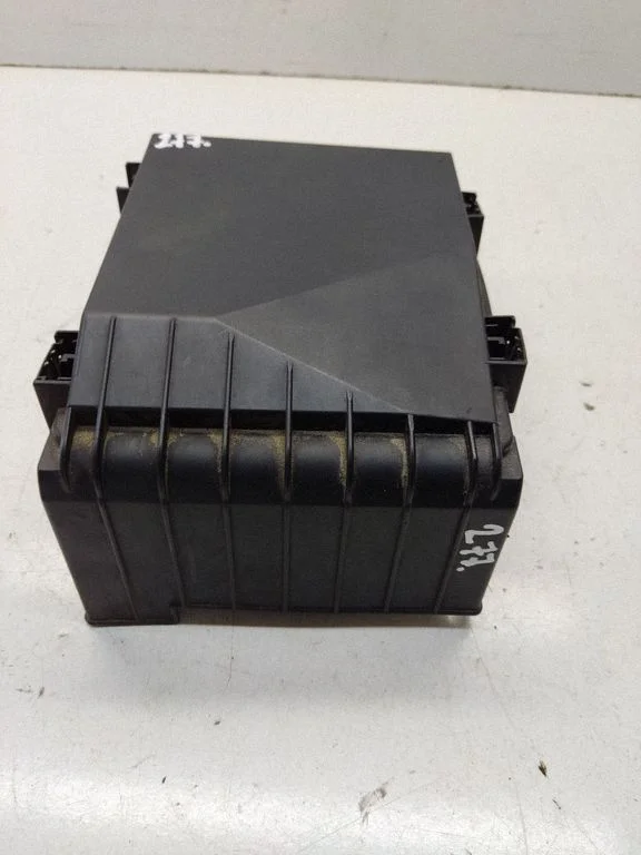 Fuse module 1K0937124