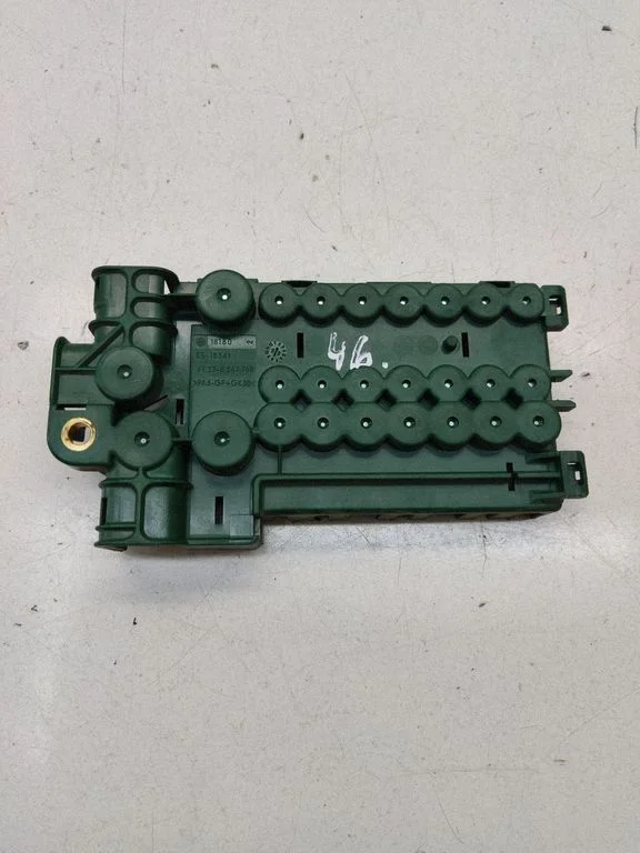 Fuse module 8367768