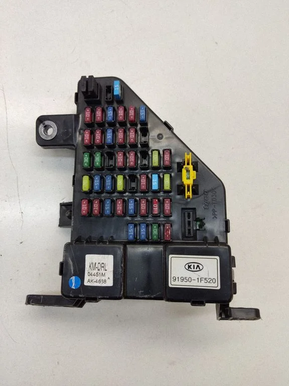 Drošinātāju bloks 919501F520