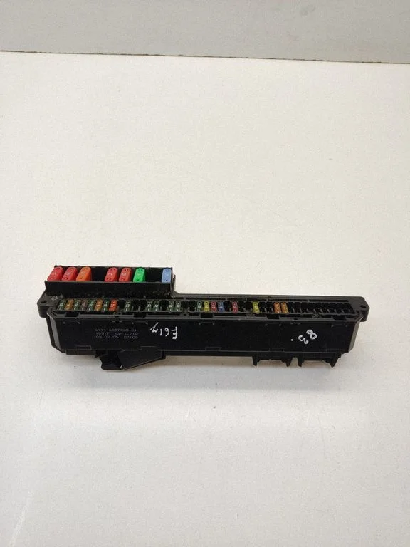Fuse module 6957330