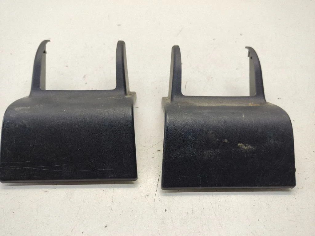 Other interior part – Mitsubishi Outlander (2007-2012)