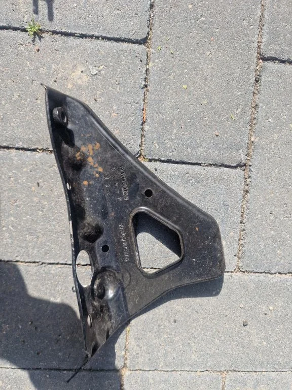 Battery bracket A2466200514