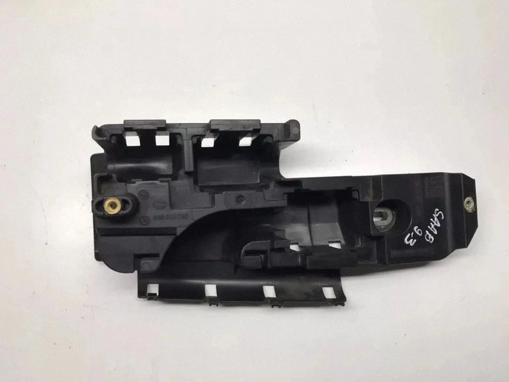 Other engine bay part – Saab 9-3 Ver2 (2003-2007)