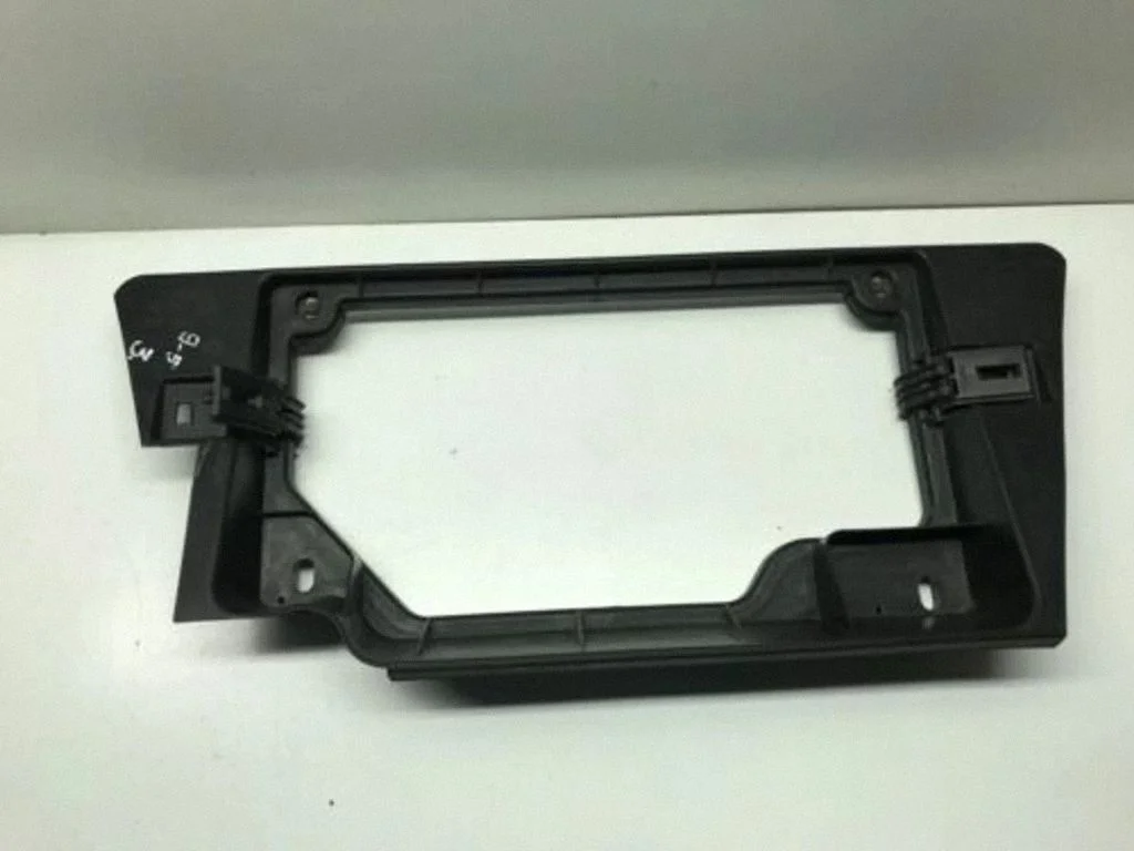 Other engine bay part 4541587