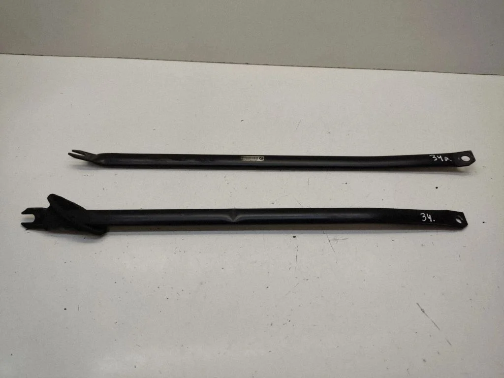 Muu mootoriruumi osa – BMW 1-seeria E81 E87 (2004-2011)