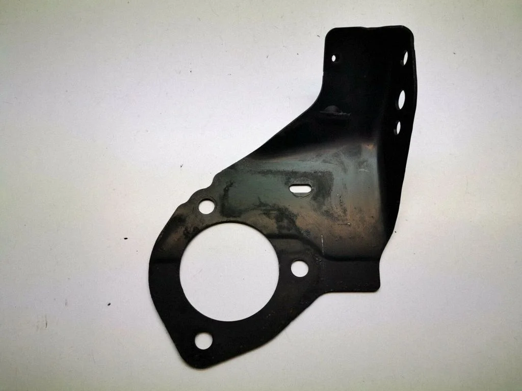 Muu mootoriruumi osa – Ford Kuga I (2008-2012)