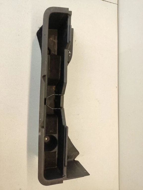 Pagasiruumi panipaik 847151F050